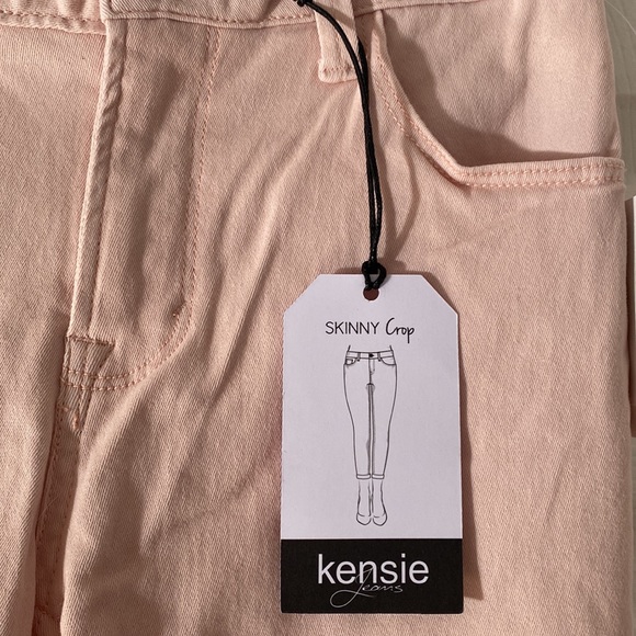 New light pink skinny crop pants -smoke free home - Picture 2 of 4